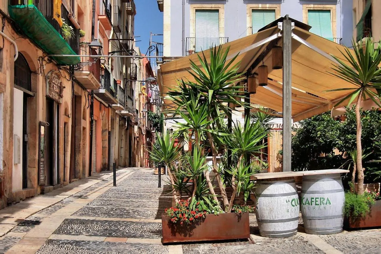 Petra Apartments -Old City With Terrace And Barbecue- Tarragona