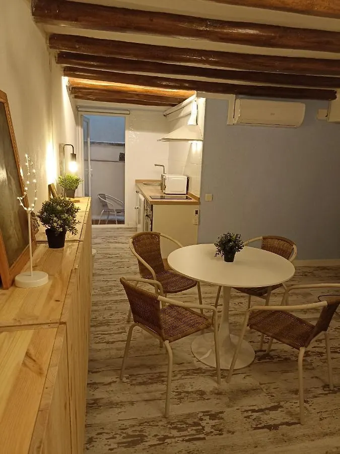 Petra Apartments -Old City With Terrace And Barbecue- Tarragona