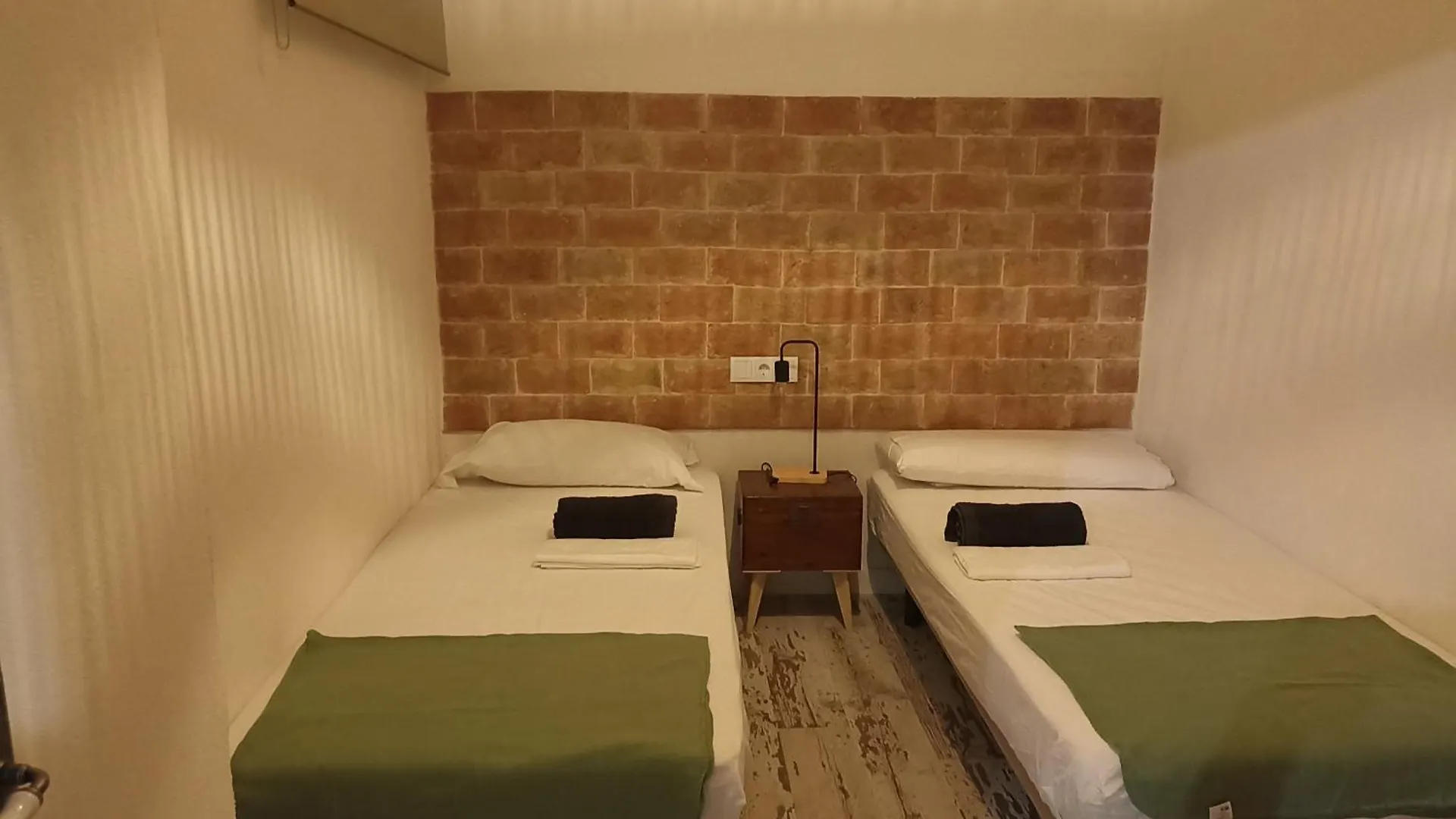 Petra Apartments -Old City With Terrace And Barbecue- Tarragona